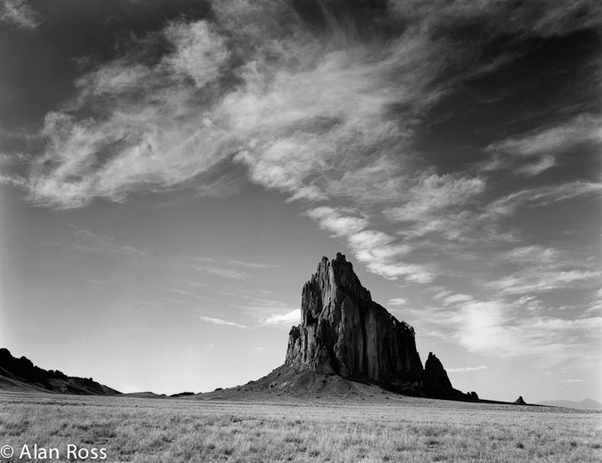 A_Ross_Shiprock, Clouds