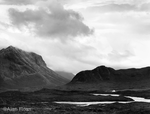 Fine print of white house, Scotland by Alan Ross, at Sun to Moon Gallery