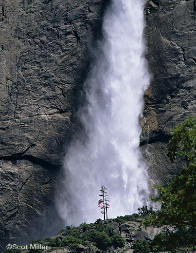 Sierra Nevada photograph ©Scot Miller